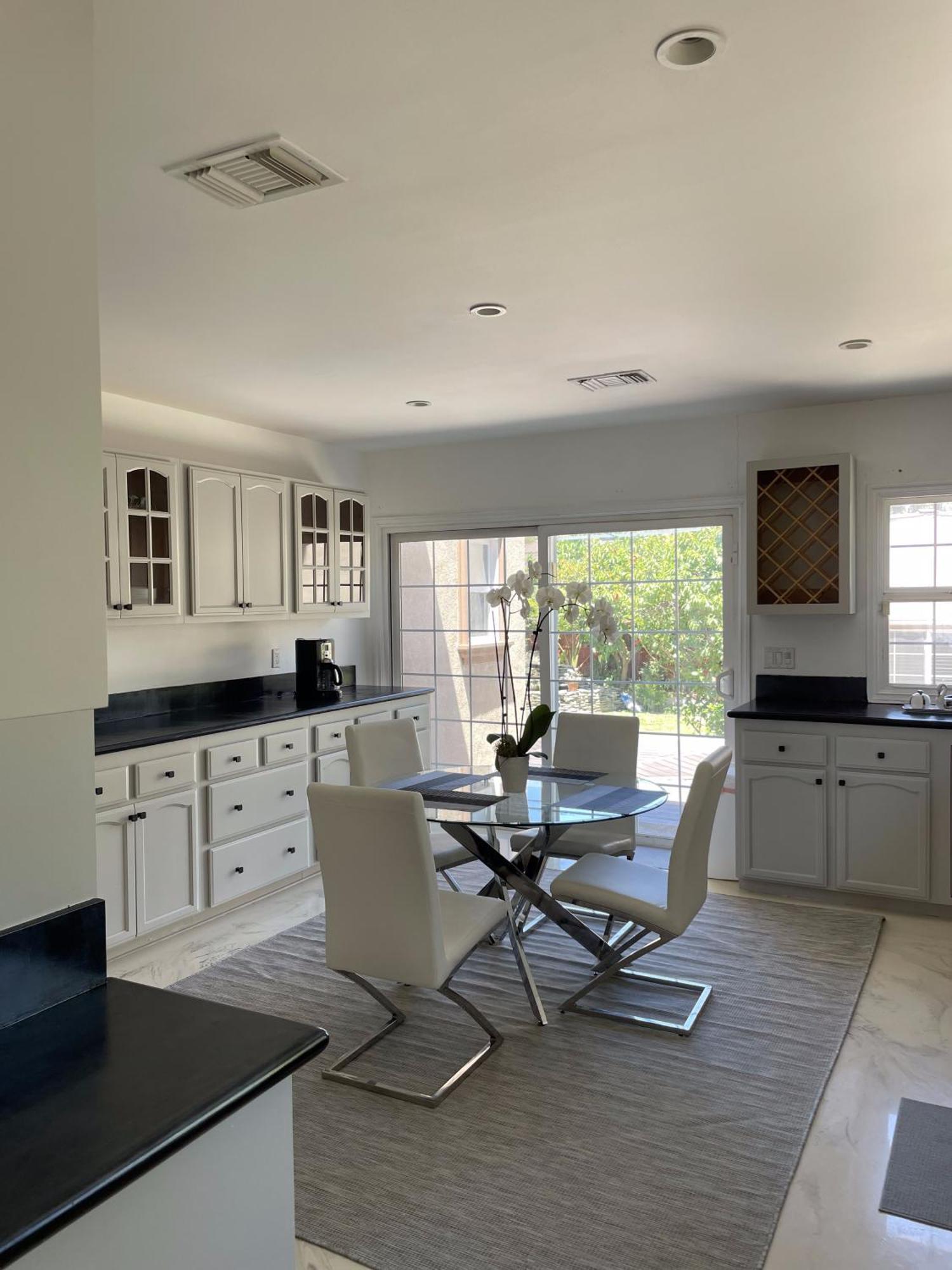 Lux Beverly Hills Holiday home *